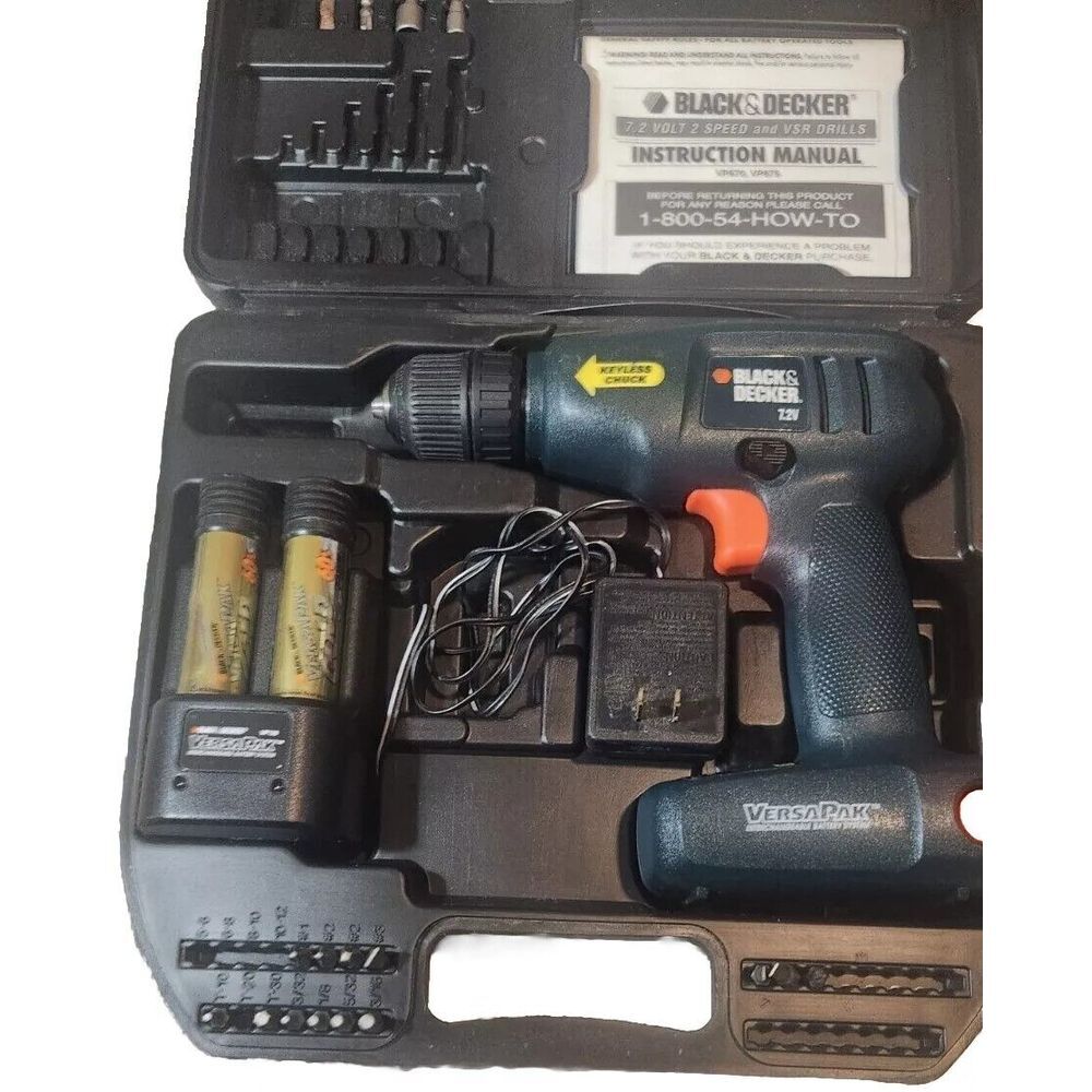 Vintage Black & Decker VersaPak VP130 7.2 V Cordless Drill, 2 Batteries  Charger